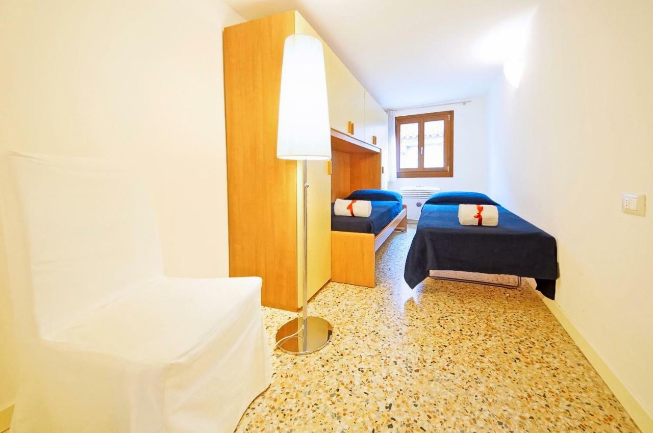 Sant'Aponal Apartment Rialto Венеция Екстериор снимка